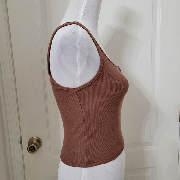 Hollister Size S Brown Ribbed 'Torn' V Neck Tank Top, Excellent Used Condition - Picture 5 of 11